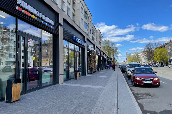 Реновация торговой галереи в формате Street retail